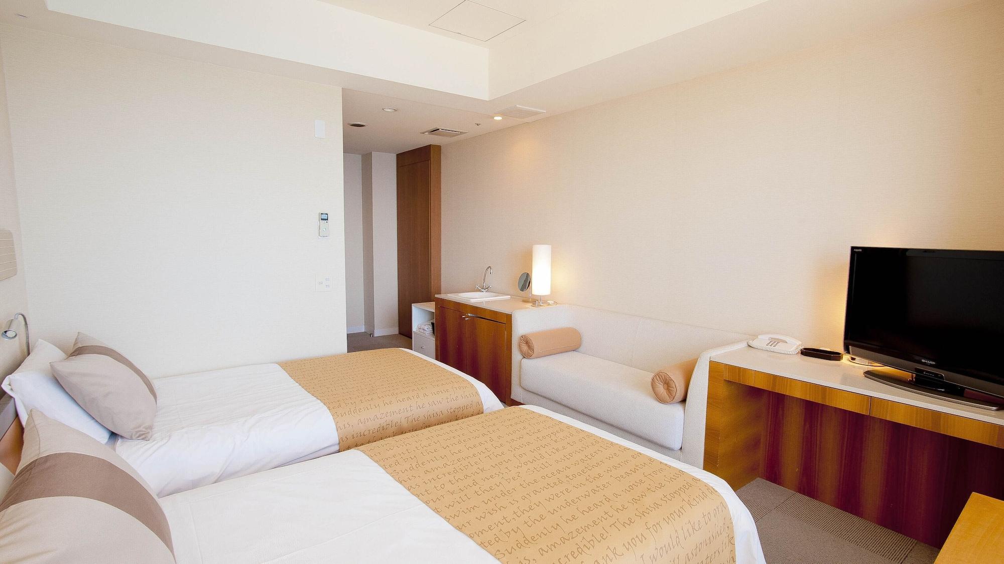 Hotel The Tower Okinawa Chatan