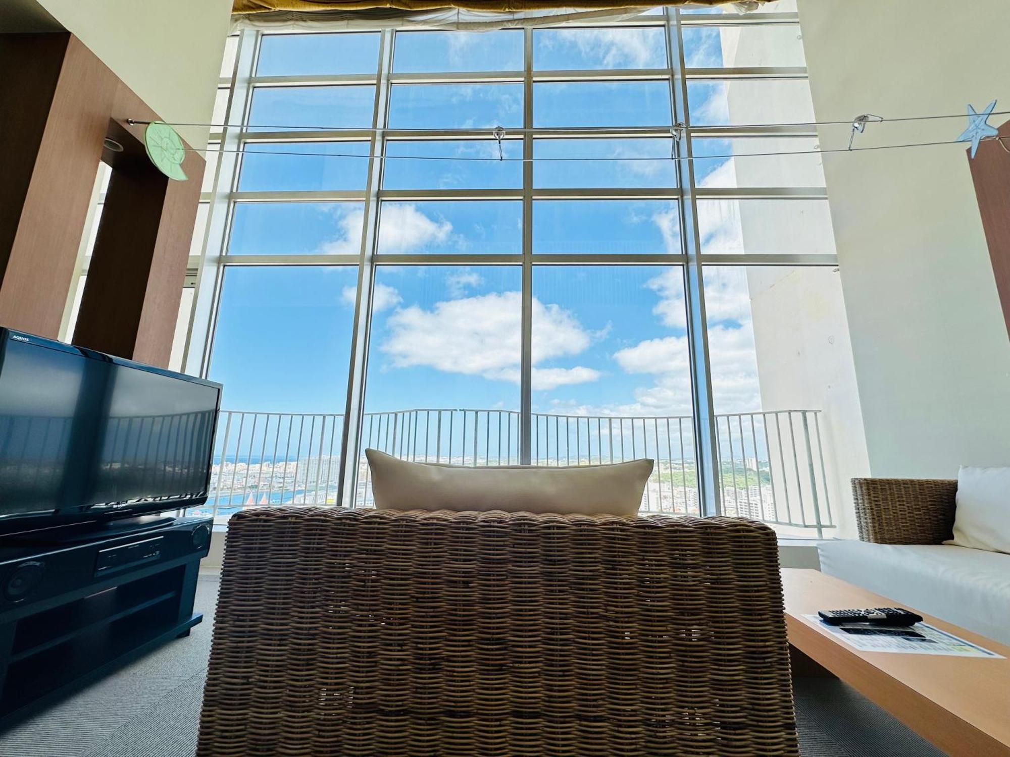 Hotel The Tower Okinawa Chatan